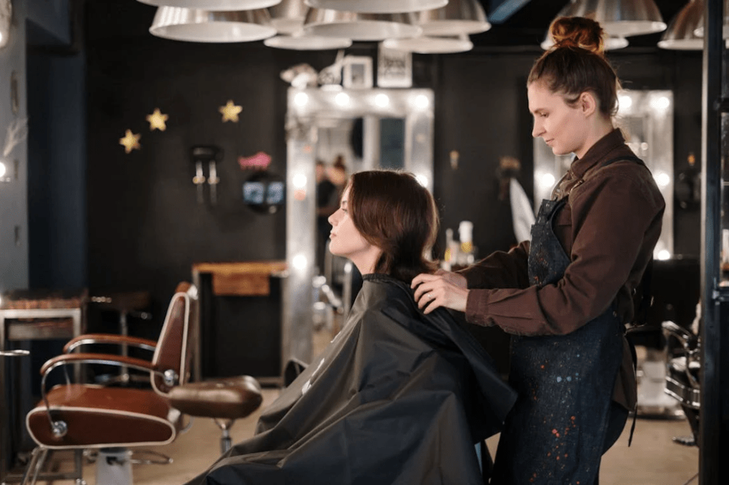 How to Choose the Right Hairdresser in North Lakes for Your Next Style hairdresser